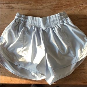Lululemon Hotty Hot shorts 4.0